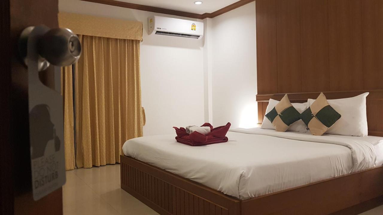 Pipikuku Hotel & Restaurant Phuket Pokoj fotografie